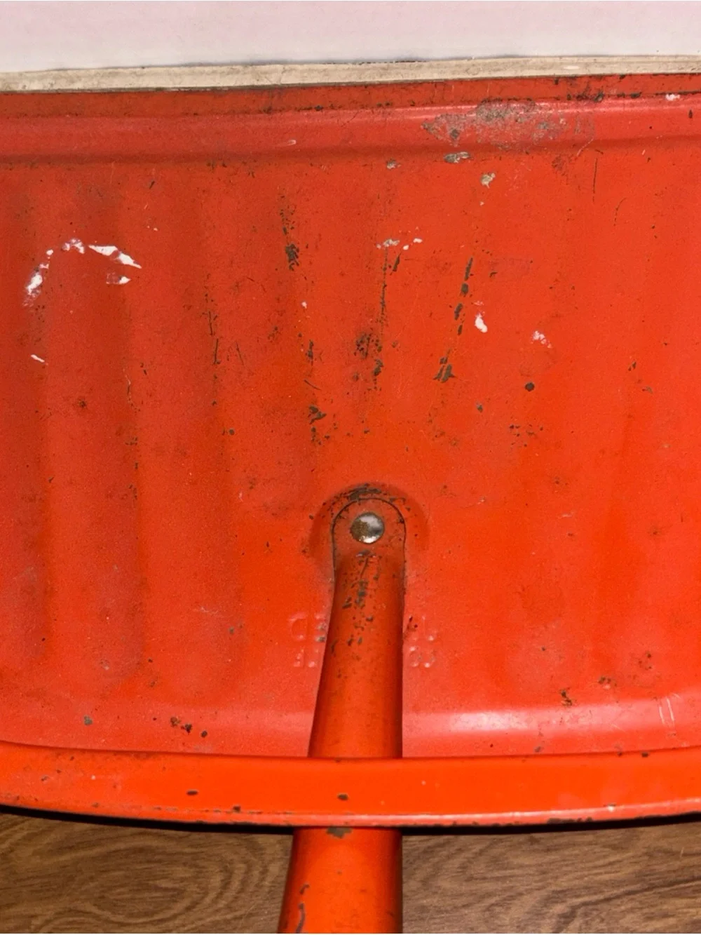 Vintage Red Metal Wall-Mount Dustpan Decor JV Reed MCM decor